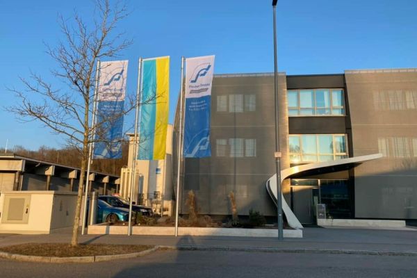 Engagement auf 2600 Kilometer